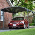 kocsibeálló szürke